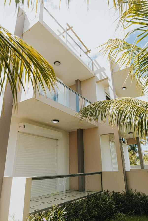 Luxe Exotica Apartments ラ・ガウレット エクステリア 写真